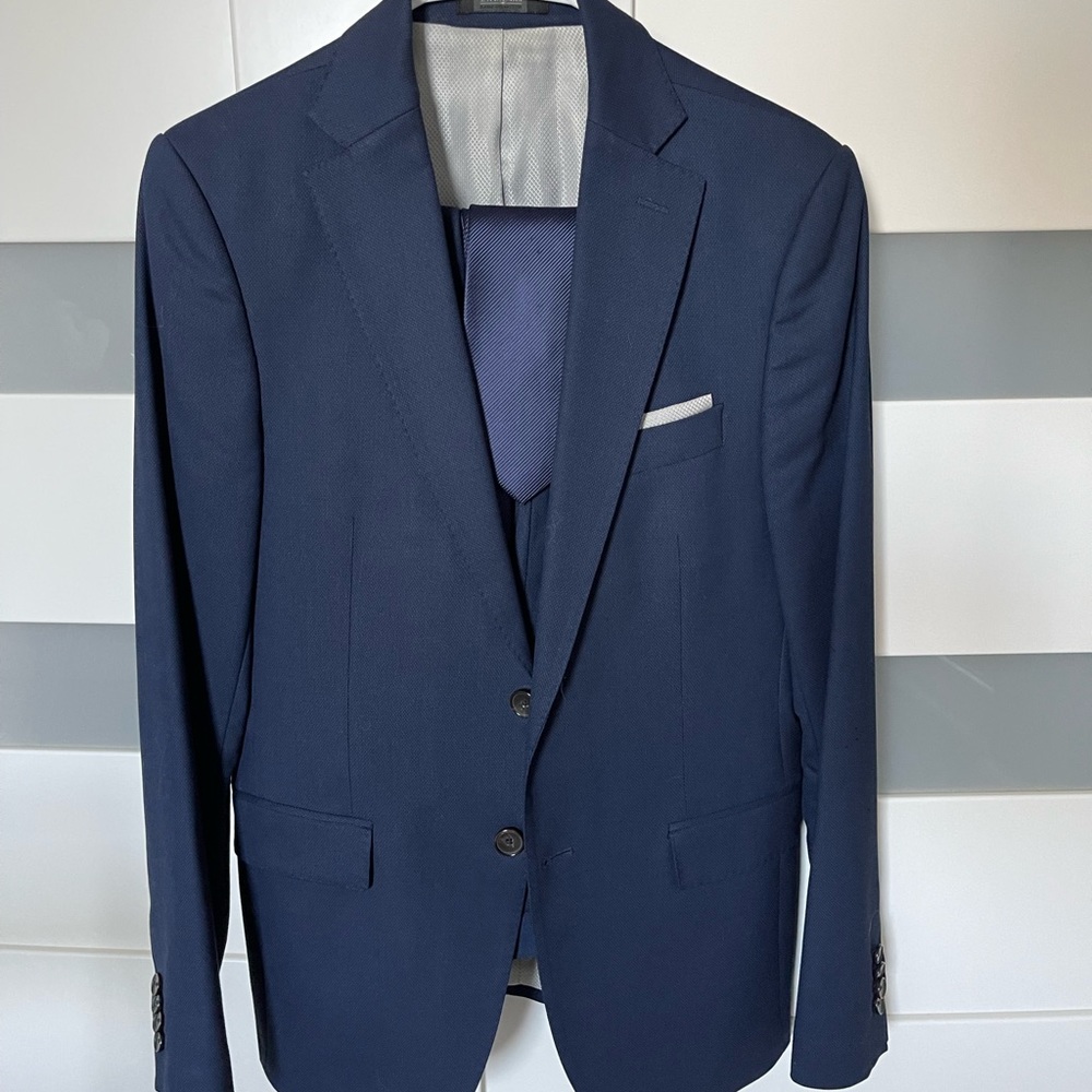 ZARA men suit Pants size 30, Blazer size S